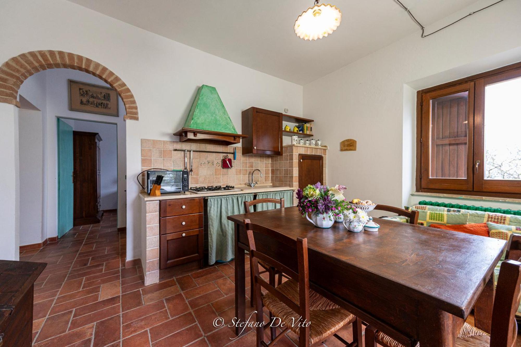 הוילה סרטאנו Il Borgo Del Lupo מראה חיצוני תמונה