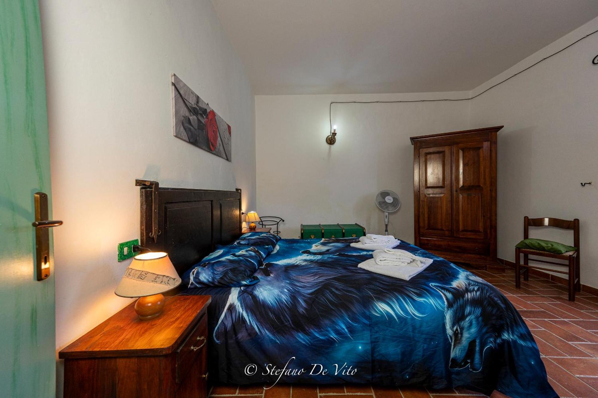 הוילה סרטאנו Il Borgo Del Lupo מראה חיצוני תמונה