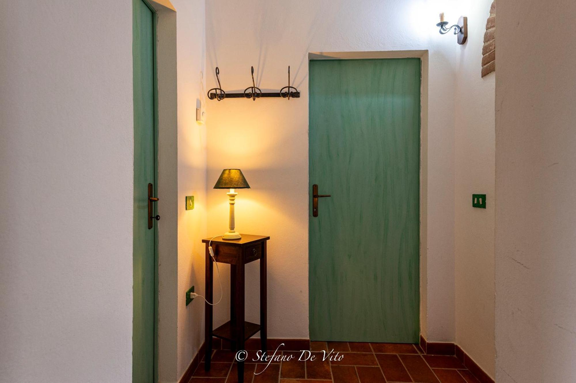 הוילה סרטאנו Il Borgo Del Lupo מראה חיצוני תמונה