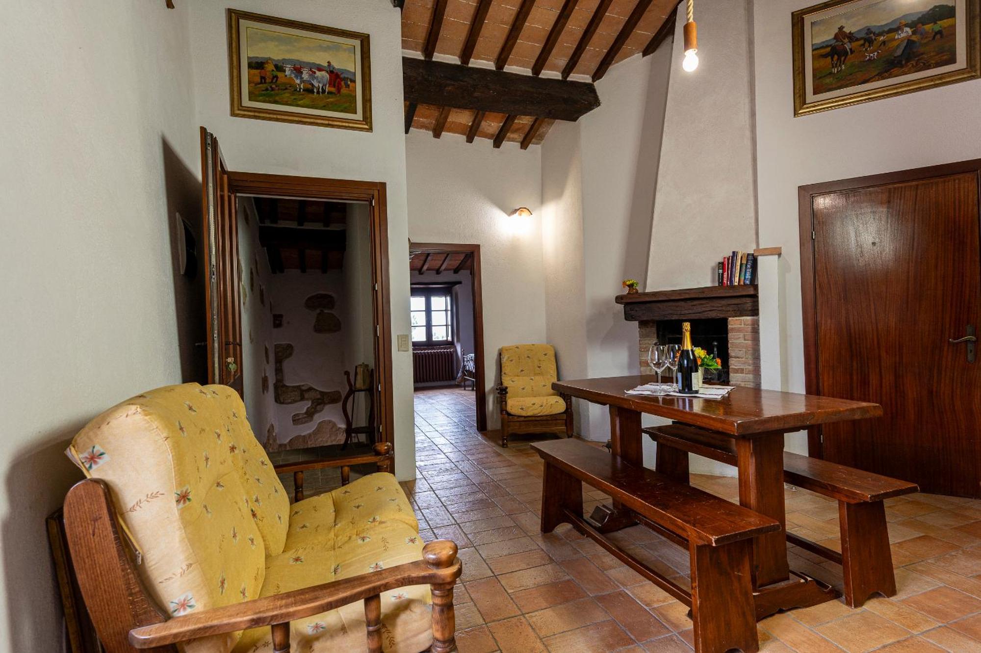 הוילה סרטאנו Il Borgo Del Lupo מראה חיצוני תמונה